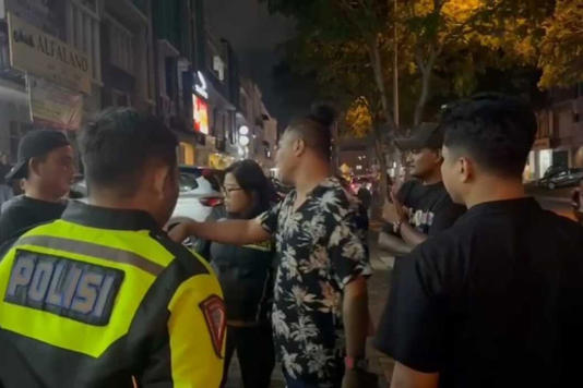 Bentak Polisi dan Kabur, Debt Collector Penarik Mobil Paksa Akhirnya Diciduk